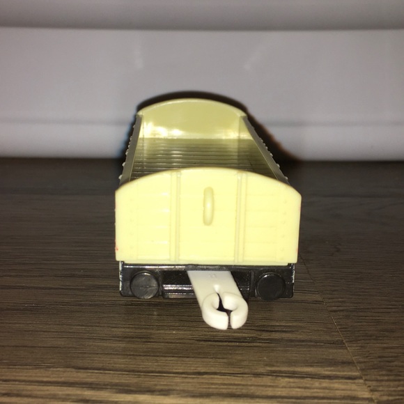 Retired Thomas the Train Friends Ice Cream - Picture 2 of 6